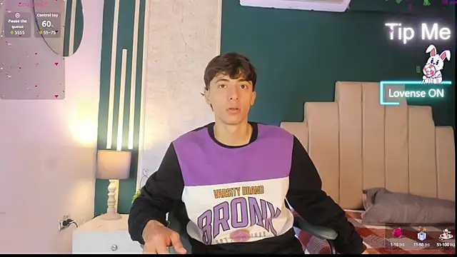 Snapshot of AlessandroDybala chatting on 09/11/25, 12:27 AlessandroDybala online show from 09/11/25, 12:27