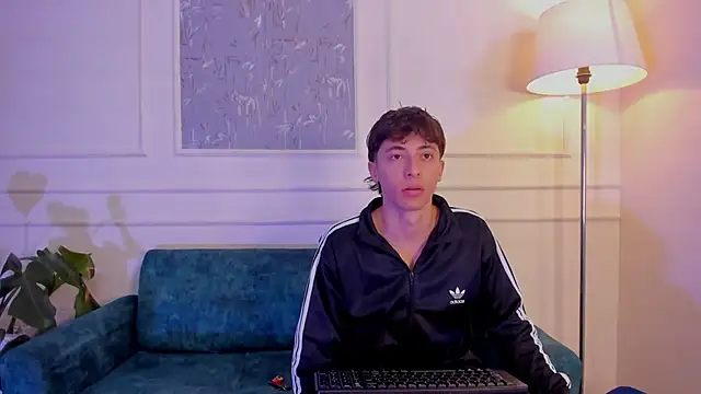 Snapshot of AlessandroDybala chatting on 10/29/25, 11:56 AlessandroDybala online show from 10/29/25, 11:56