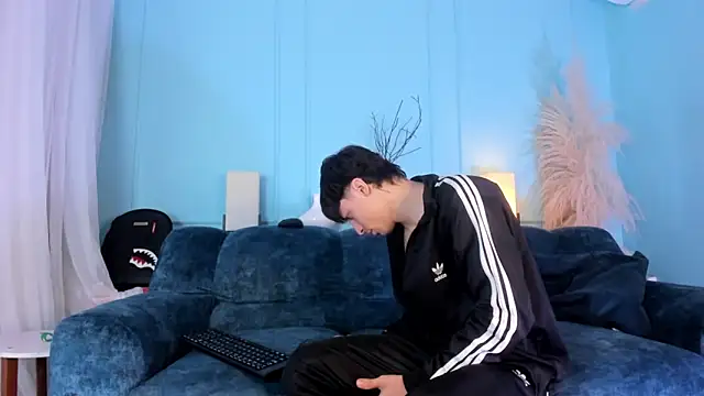 Snapshot of AlessandroDybala chatting on 11/16/25, 01:17 AlessandroDybala online show from 11/16/25, 01:17