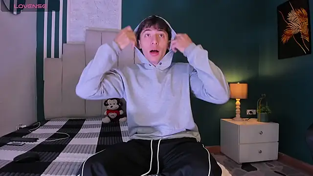 Snapshot of AlessandroDybala chatting on 11/19/25, 12:16 AlessandroDybala online show from 11/19/25, 12:16