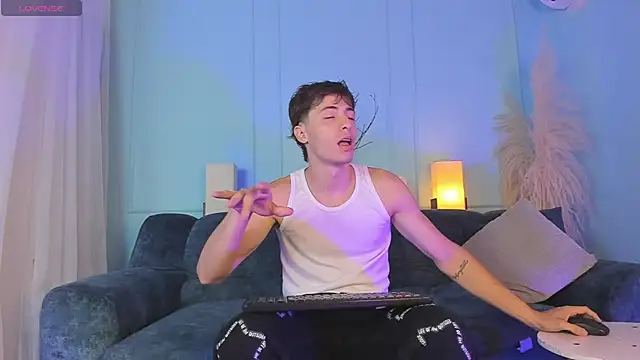 Snapshot of AlessandroDybala chatting on 11/29/25, 12:41 AlessandroDybala online show from 11/29/25, 12:41