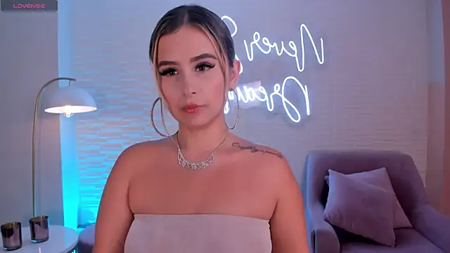 AnnaBrooks1 online show from 01/28/25, 07:42