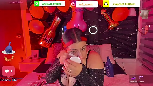 Sofiia-Rubb online show from 11/25/25, 04:12