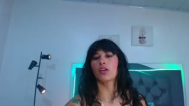 candy lux  online show from 10/07/25, 06:38