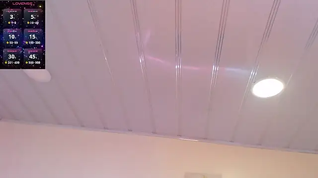 candy lux  online show from 05/21/26, 01:07