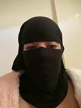 Barbyxhot online show from 12/04/25, 10:57