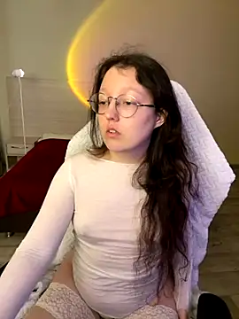 Snapshot of emigooflordXD chatting on 09/17/25, 08:38 emigooflordXD online show from 09/17/25, 08:38