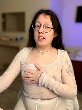 Snapshot of emigooflordXD chatting on 09/23/25, 01:03 emigooflordXD online show from 09/23/25, 01:03