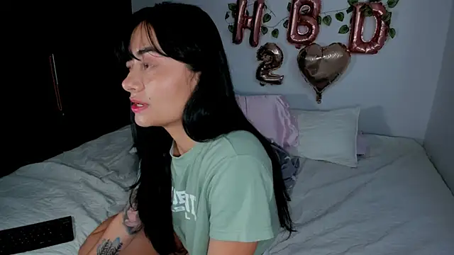 Lauren A online show from 12/16/25, 12:54