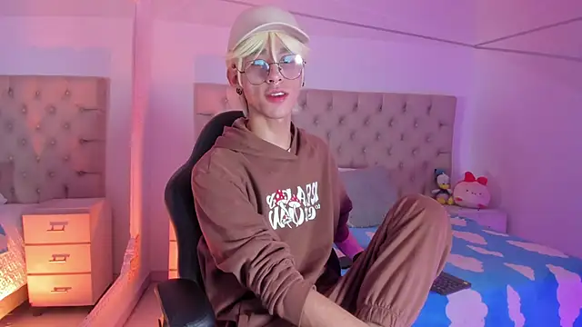 JasperCooper  online show from 09/28/25, 12:32