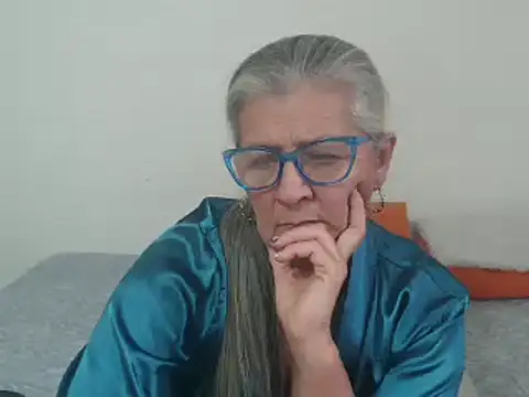 candy mature  online show from 01/13/25, 09:42