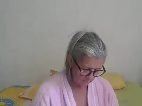 candy mature  online show from 01/16/25, 04:18