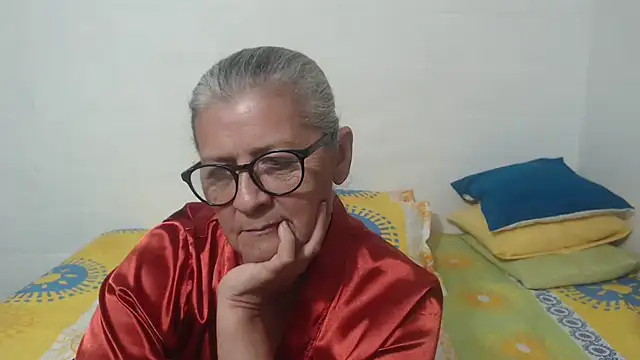 candy mature  online show from 02/03/25, 12:47
