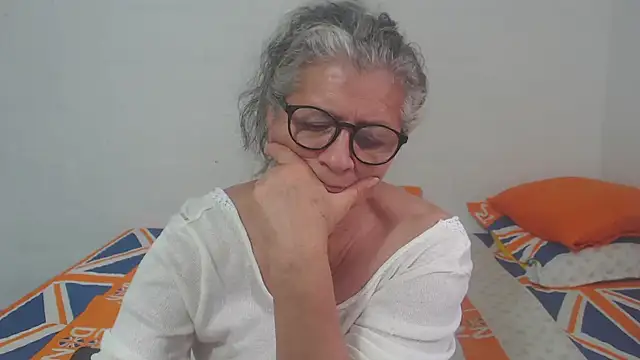 candy mature  online show from 02/19/25, 09:58