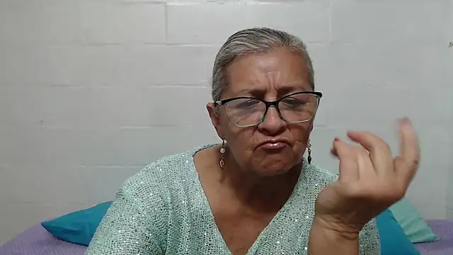 candy mature  online show from 09/30/25, 11:54