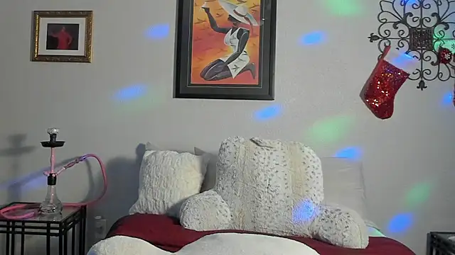 yiauana online show from 12/25/24, 03:29