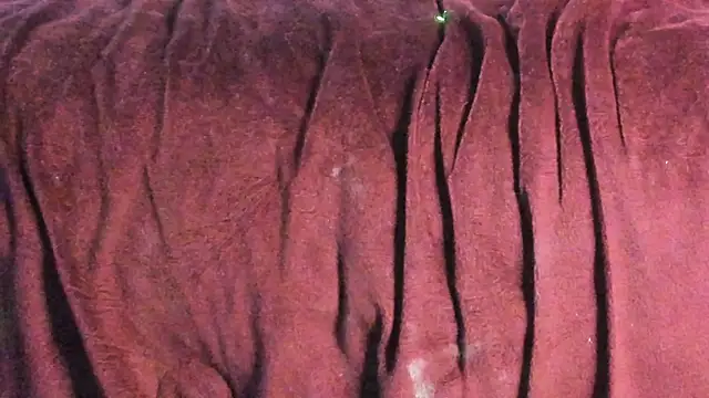 yiauana online show from 01/15/25, 12:41
