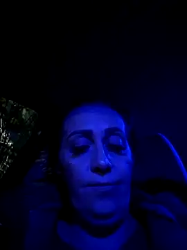 AvaLloyd online show from 01/17/25, 04:04