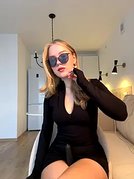 Little Forest ELF online show from 10/01/25, 05:02