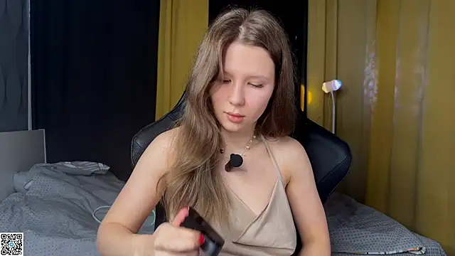 Snapshot of Ameliia_castro chatting on 10/27/25, 09:02 Ameliia castro online show from 10/27/25, 09:02