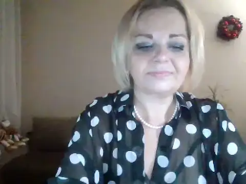 SofiyaPetrova online show from 01/12/25, 08:25