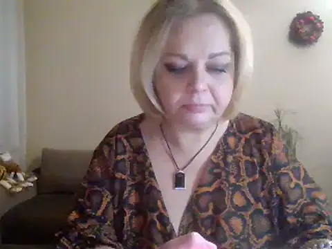 SofiyaPetrova online show from 02/08/25, 11:02