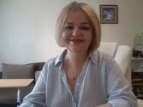Snapshot of SofiyaPetrova chatting on 09/18/25, 02:08 SofiyaPetrova online show from 09/18/25, 02:08
