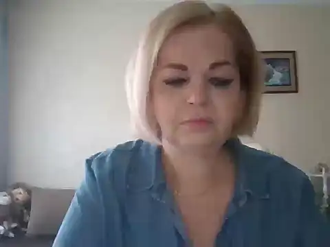 Snapshot of SofiyaPetrova chatting on 10/26/25, 07:47 SofiyaPetrova online show from 10/26/25, 07:47