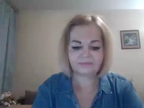 SofiyaPetrova online show from 11/17/25, 05:52