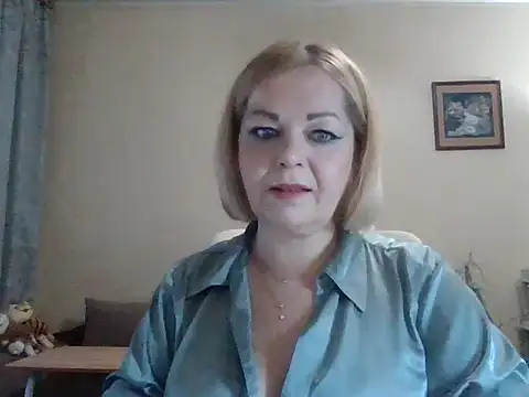 SofiyaPetrova online show from 11/23/25, 12:16