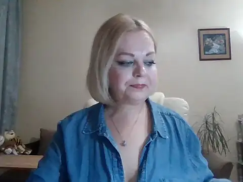 SofiyaPetrova online show from 11/24/25, 09:47