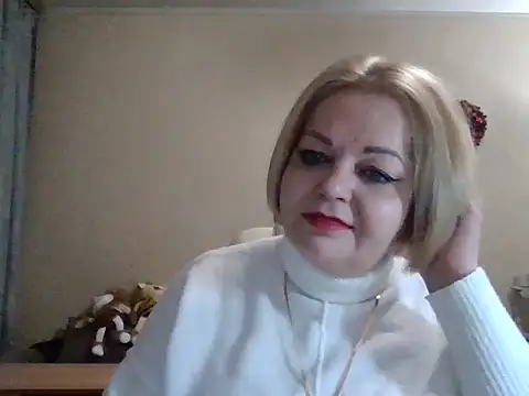 SofiyaPetrova online show from 02/05/26, 12:15