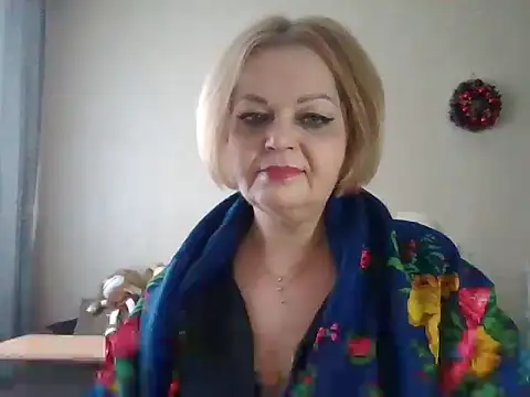 SofiyaPetrova online show from 02/05/26, 01:05