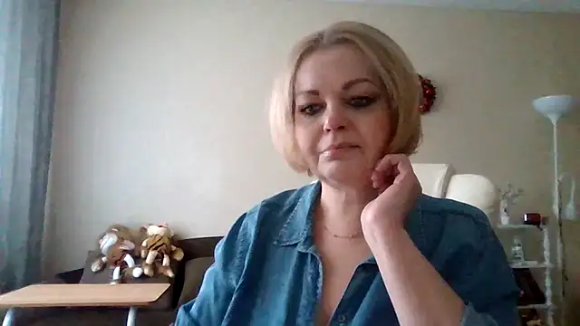 SofiyaPetrova online show from 02/11/26, 01:27