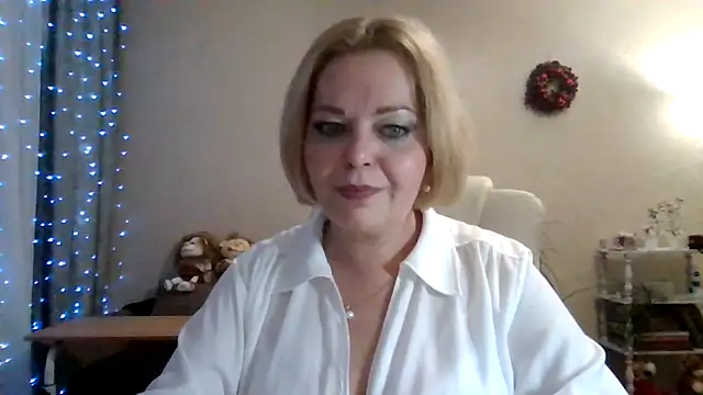 SofiyaPetrova online show from 02/26/26, 09:25