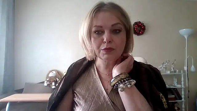SofiyaPetrova online show from 04/07/26, 11:10