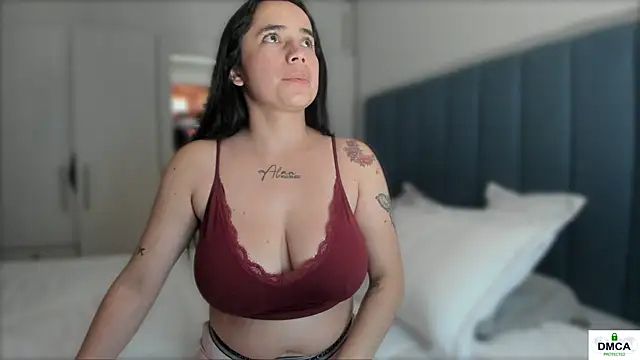  Susiee  online show from 02/08/25, 12:49