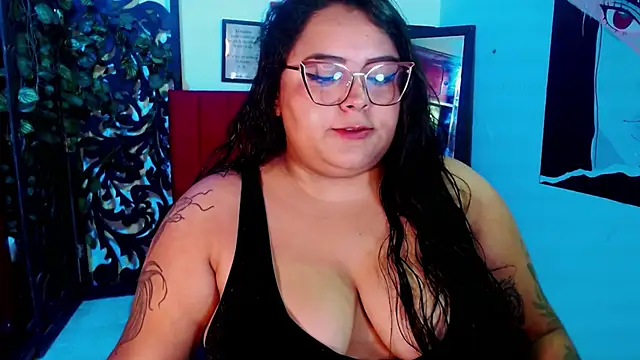 moon sunflower online show from 11/19/25, 11:27