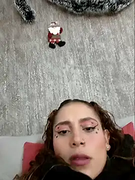 elibaker  online show from 01/03/25, 03:38