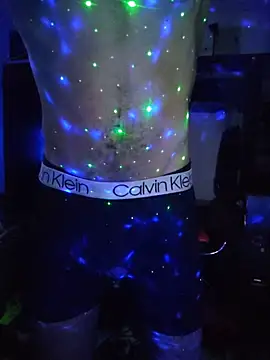 Snapshot of Sir-meltsclearrockzalot chatting on 10/21/25, 08:37 Sir-meltsclearrockzalot online show from 10/21/25, 08:37