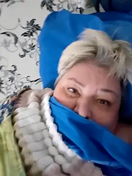 Baunti5555 online show from 10/28/25, 07:27