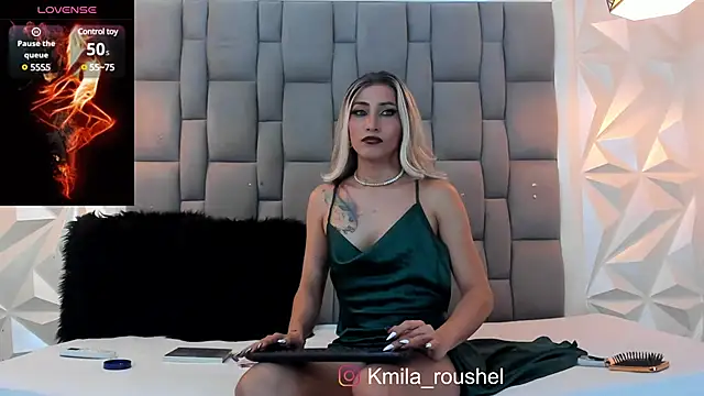 Snapshot of kamila_twink_sexy chatting on 12/15/24, 09:09 kamila twink sexy online show from 12/15/24, 09:09