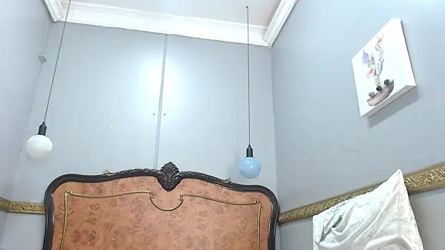 MilanZaire online show from 01/30/25, 02:27