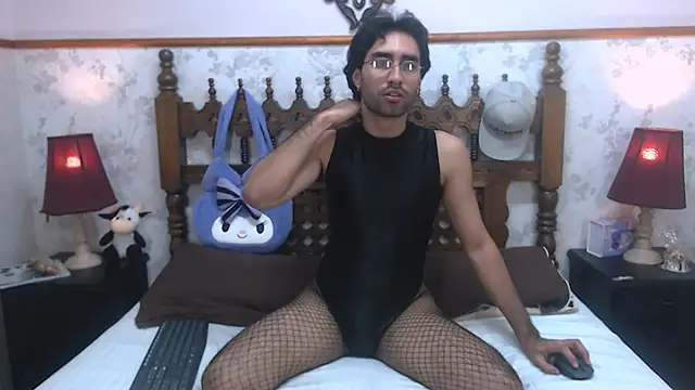 MilanZaire online show from 02/27/25, 12:43