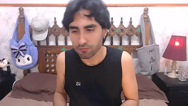 MilanZaire online show from 03/18/25, 01:10