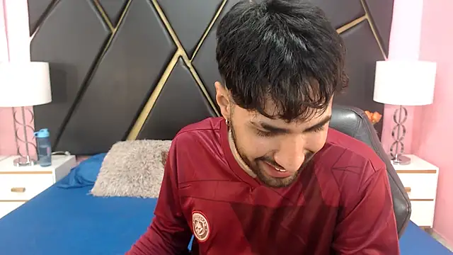 MilanZaire online show from 09/11/25, 12:33