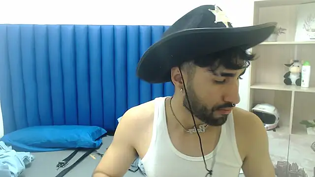 MilanZaire online show from 09/13/25, 12:21