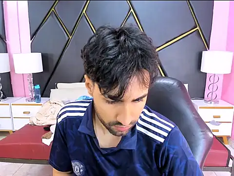 MilanZaire online show from 10/29/25, 01:19