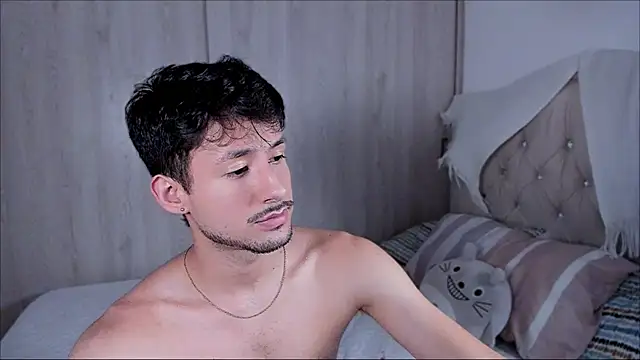 dimitri targaryen online show from 10/20/25, 06:30