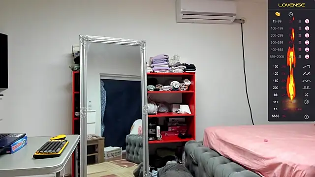 Snapshot of supermanboy94 chatting on 01/25/25, 03:30 supermanboy94 online show from 01/25/25, 03:30